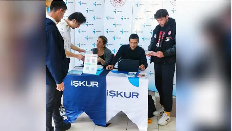 Muğla İŞKUR stant açmaya devam ediyor