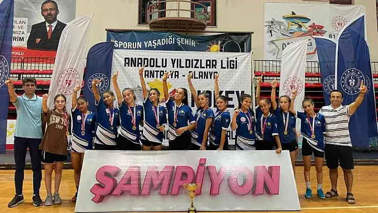 Muğla Kız Hokey Takımı Türkiye şampiyonu oldu