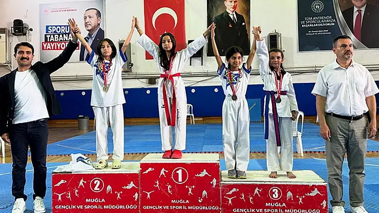 Muğlalı Şampiyon Minik Taekwondocular Sivas Yolcusu