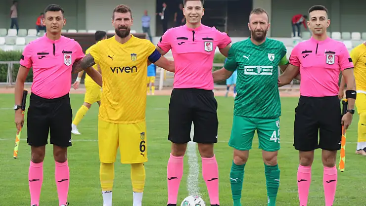 Muğlaspor, Alaçatı'yı Yenmesini Bildi: 2-1