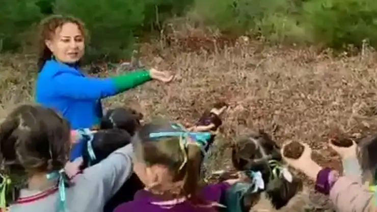 ÖĞRENCİLER TOHUMLARI ORMANLA BULUŞTURDU