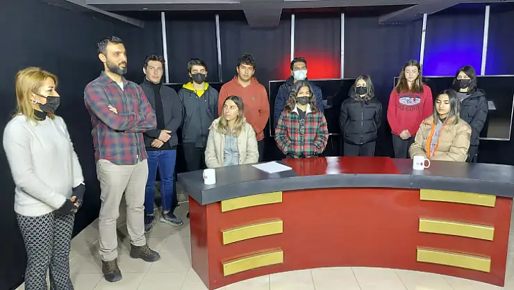 Öğrencilerden SED Medya'ya ziyaret