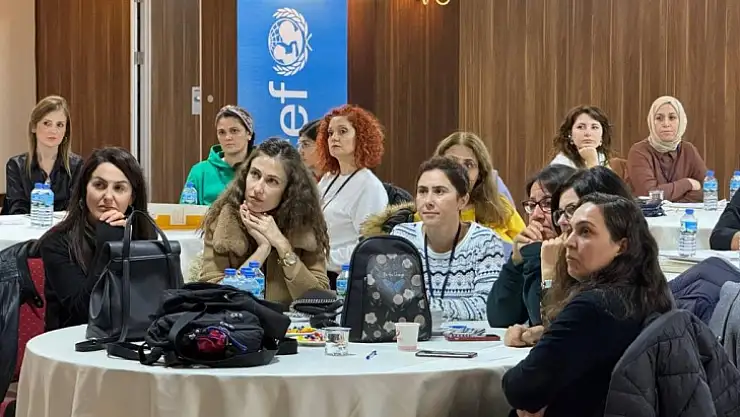 Okul Öncesi Öğretmenlere Hizmet İçi Eğitim Verildi
