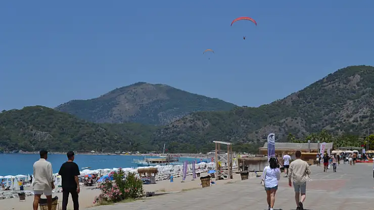 Ölüdeniz'de Turizm Hareketliliği Başladı