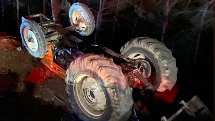 Orman işçisi traktörün altında kaldı