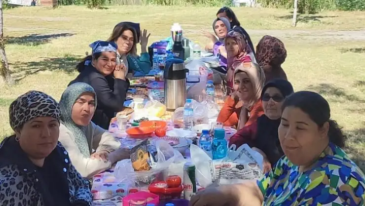 Ortaca'da kursiyerler piknikte buluştu