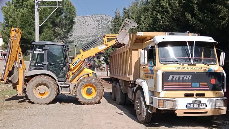 ORTACA'DA YOLLAR YENİLENİYOR