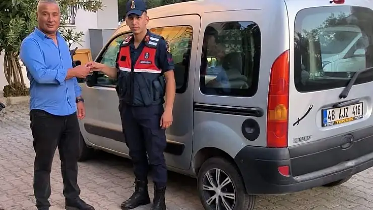 Çalınan araç sahibine teslim edildi