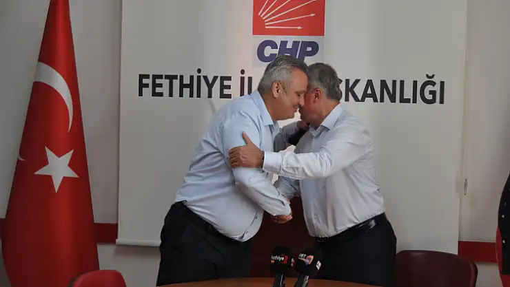 Özdağ'dan CHP ilçe teşkilatına ziyaret