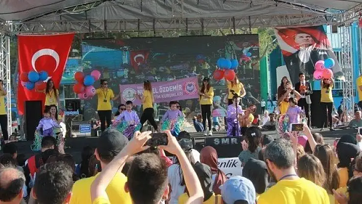 ÖZEL ÇOCUKLAR 23 NİSAN'I COŞKU İLE KUTLADI