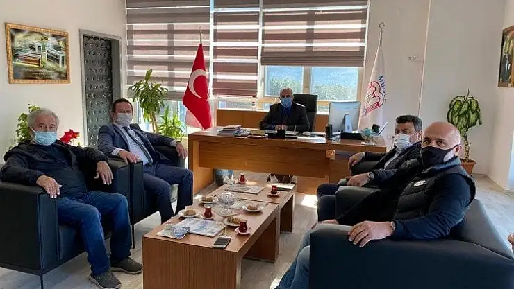 Öztürk'ten Dekan Gavcar'a ziyaret