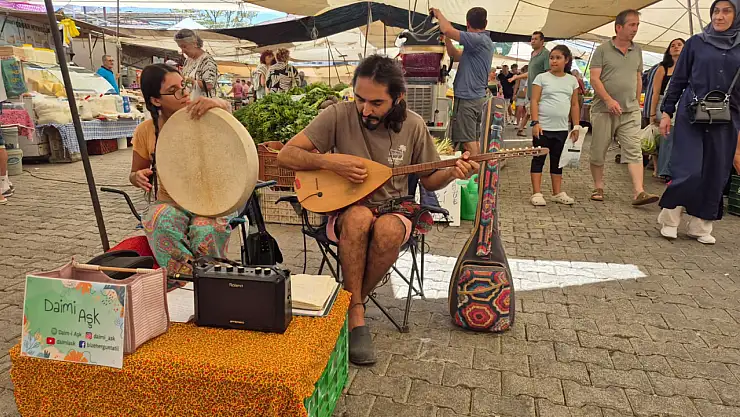 Pandemide Başlayan Müzik Yolculuğu Pazarlarda Sürüyor