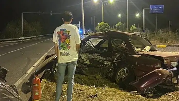 Polis ile Uzman çavuş kaza yaptı