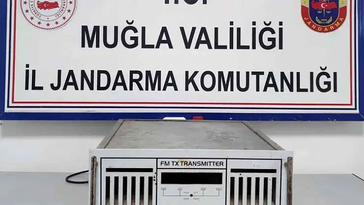 Radyo vericisi çalındı