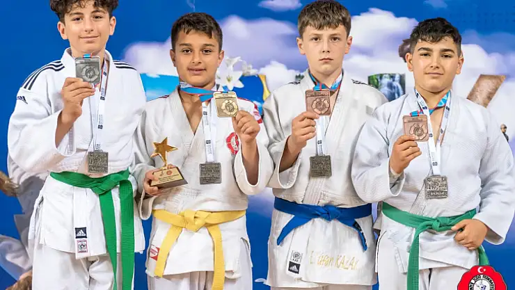 Romanya'da mindere çıkacak