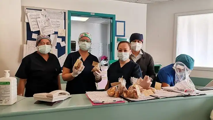 Sağlık çalışanları için örnek davranış