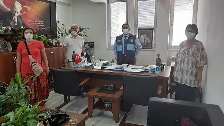 Sağlık çalışanlarına moral verdiler