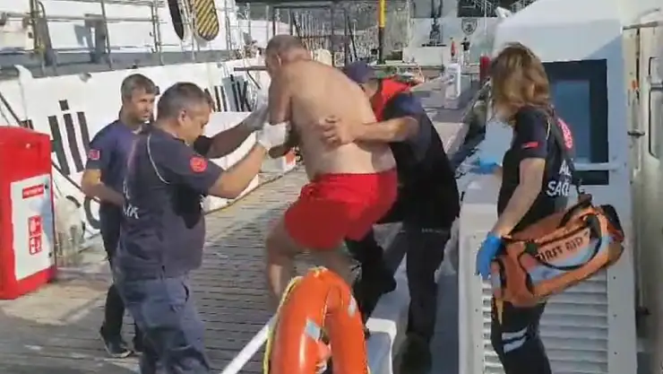 Sahil Güvenlik'ten tıbbi tahliye gerçekleştirildi