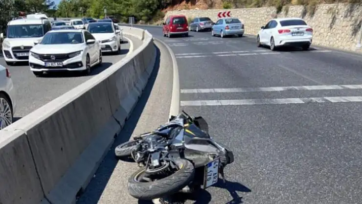Sakar rampasında meydana gelen kazada motosiklet sürücüsü yaralandı
