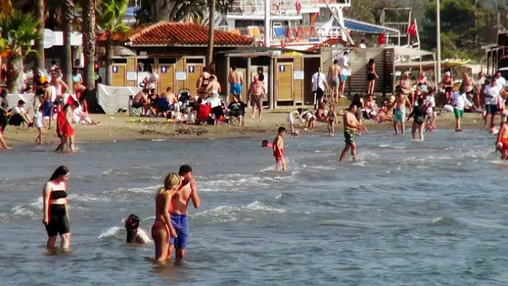 'Sakin Kent'te yaz bitmedi