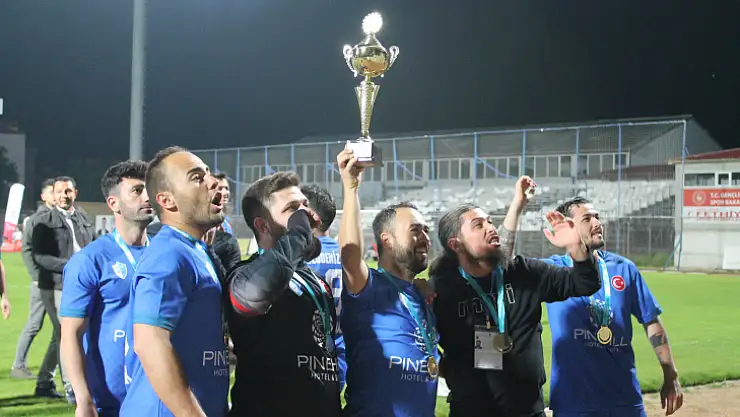 Şampiyon Ölüdeniz Mahallesi oldu