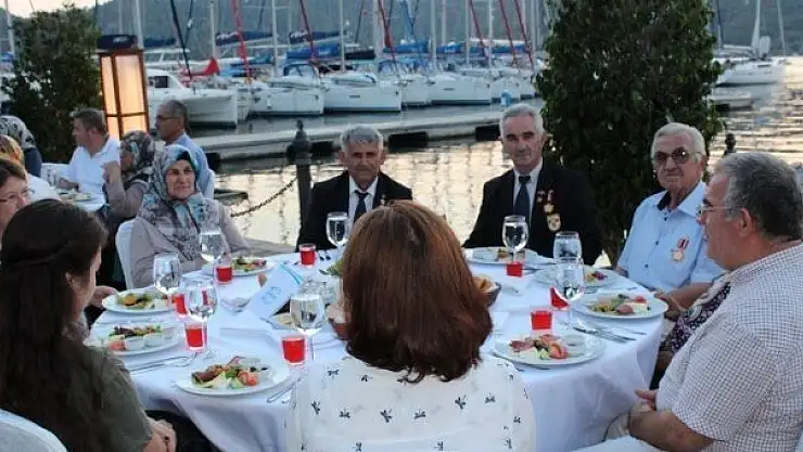 ŞEHİT AİLELERİ VE GAZİLER İFTARDA BULUŞTU…