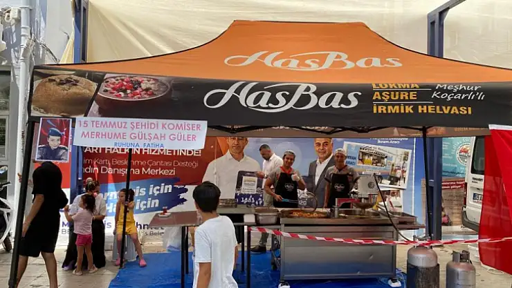 Şehit düşen polisler için Marmaris'te lokma dağıtıldı