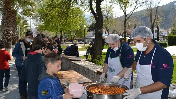 ŞEHİTLER İÇİN LOKMA HAYRI