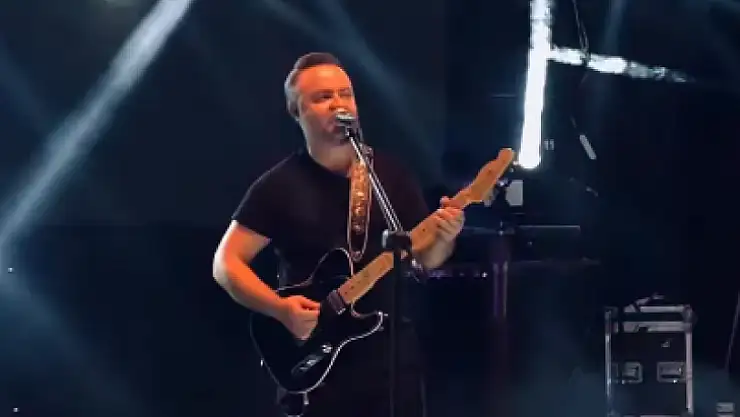 Seksendört Sevenleriyle Buluştu