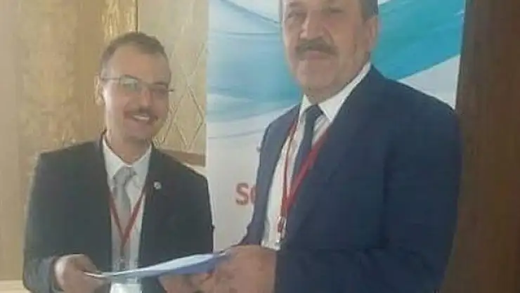 Sendikaya  Genç, Dinamik Yönetici