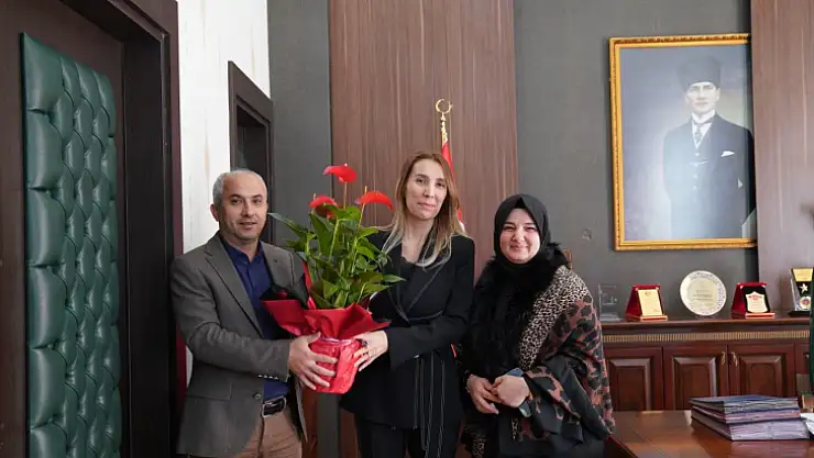 SEYDİKEMER'DE KADINLAR GÜNÜ BURUK KUTLANDI