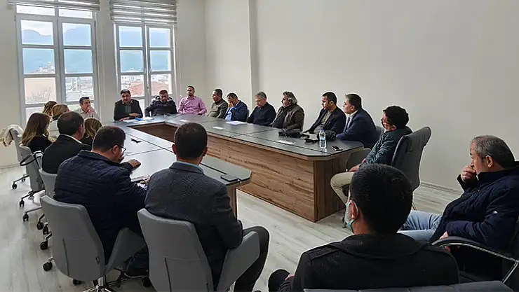 Seydikemer'de Taşımalı Eğitim Görüşüldü