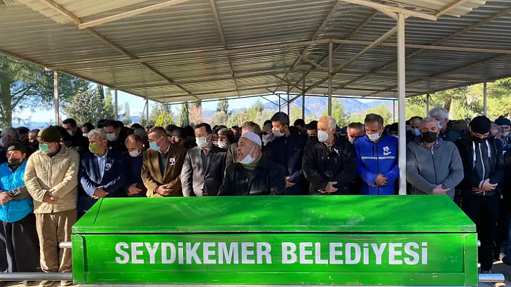 Seydikemer'in sevilen muhtarı Köse, son yolculuğuna uğurlandı 