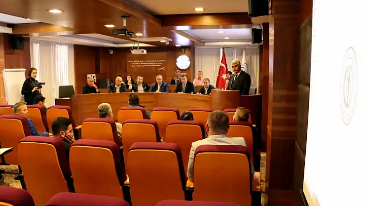 SGK MÜDÜRÜ, FTSO MECLİS ÜYELERİNİ BİLGİLENDİRDİ