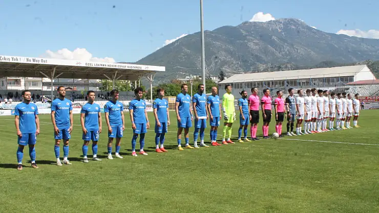 Şimşekler Pazar deplasmanına gidiyor