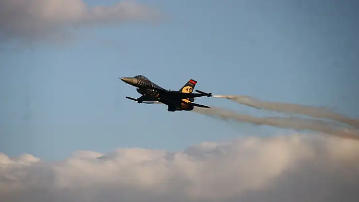 SOLOTÜRK'ten Prova Uçuşu