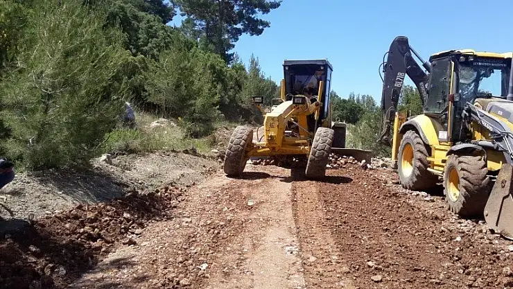 Stabilize yol çalışmaları devam ediyor 