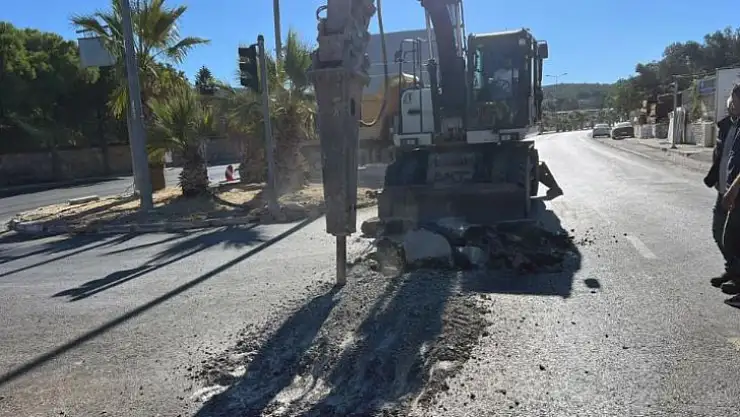 Sürekli patlayan Bodrum'un ana içme suyu hatlarında yenileme başladı