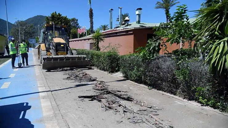 Tartan pist yenileniyor