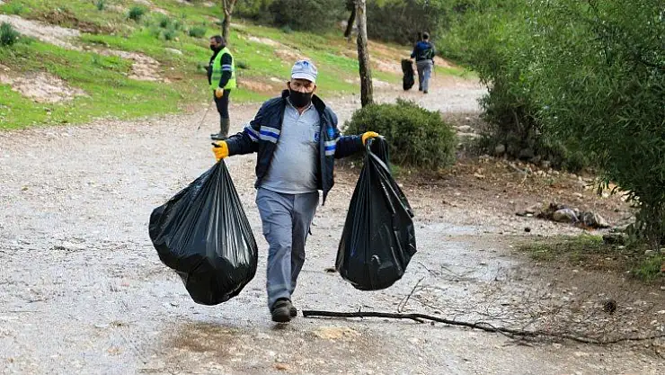 Temizlik Seferberliği Cennet Koyu'nda Devam Etti