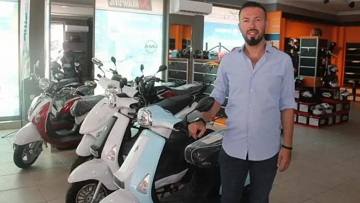 Toplu taşıma yerine motosiklet tercih ediliyor 