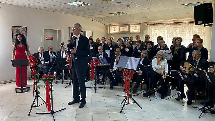 Türk Sanat Müziği Huzurevi'nde Yankılandı