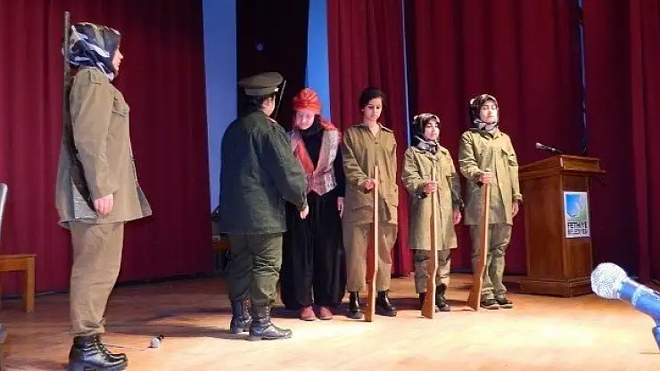 'Türk'  Ve 'Atatürk'  İsmi  Geçmeyen  Program  Eleştirildi