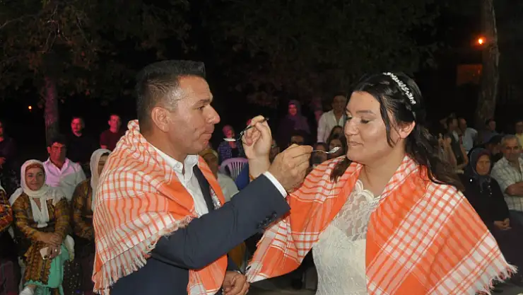 Ulaş ve Gizem'in Mutlu Günü