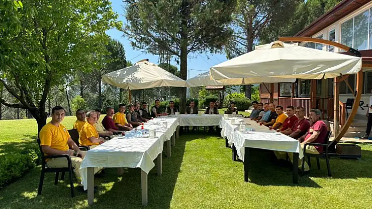 Vali Orhan Tavlı Yeşil Vatanın Koruyucularının Bayramlarını Kutladı