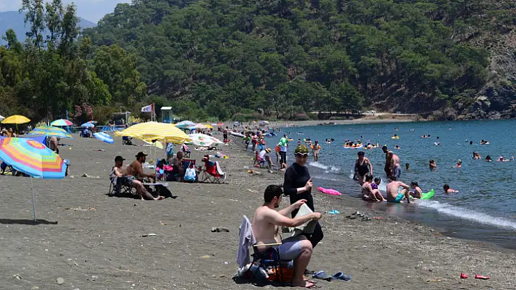 Vatandaşlar 'İnlice Plajı'nı' Tekrar Belediyenin İşletmesini İstiyor 