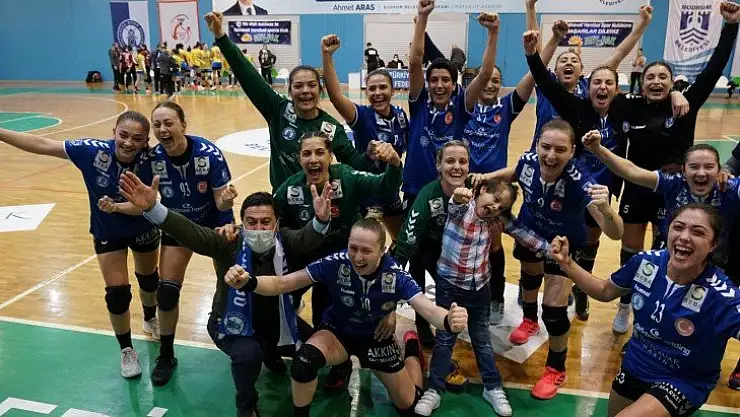 Yalıkavakspor, EHF Avrupa Kupası'nda yarı finale çıktı