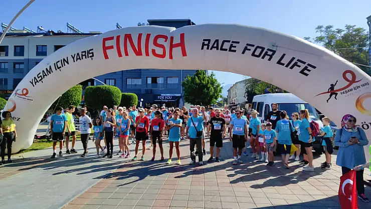 'Yaşam İçin Yarış' koşusu yapıldı