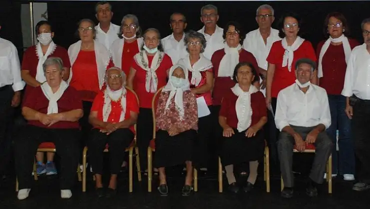 Yaşlı çınarlar, yanan ormanlar için sahneye çıktı