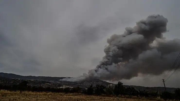 Yatağan'da yangınla mücadele fotoğraf karelerine yansıdı